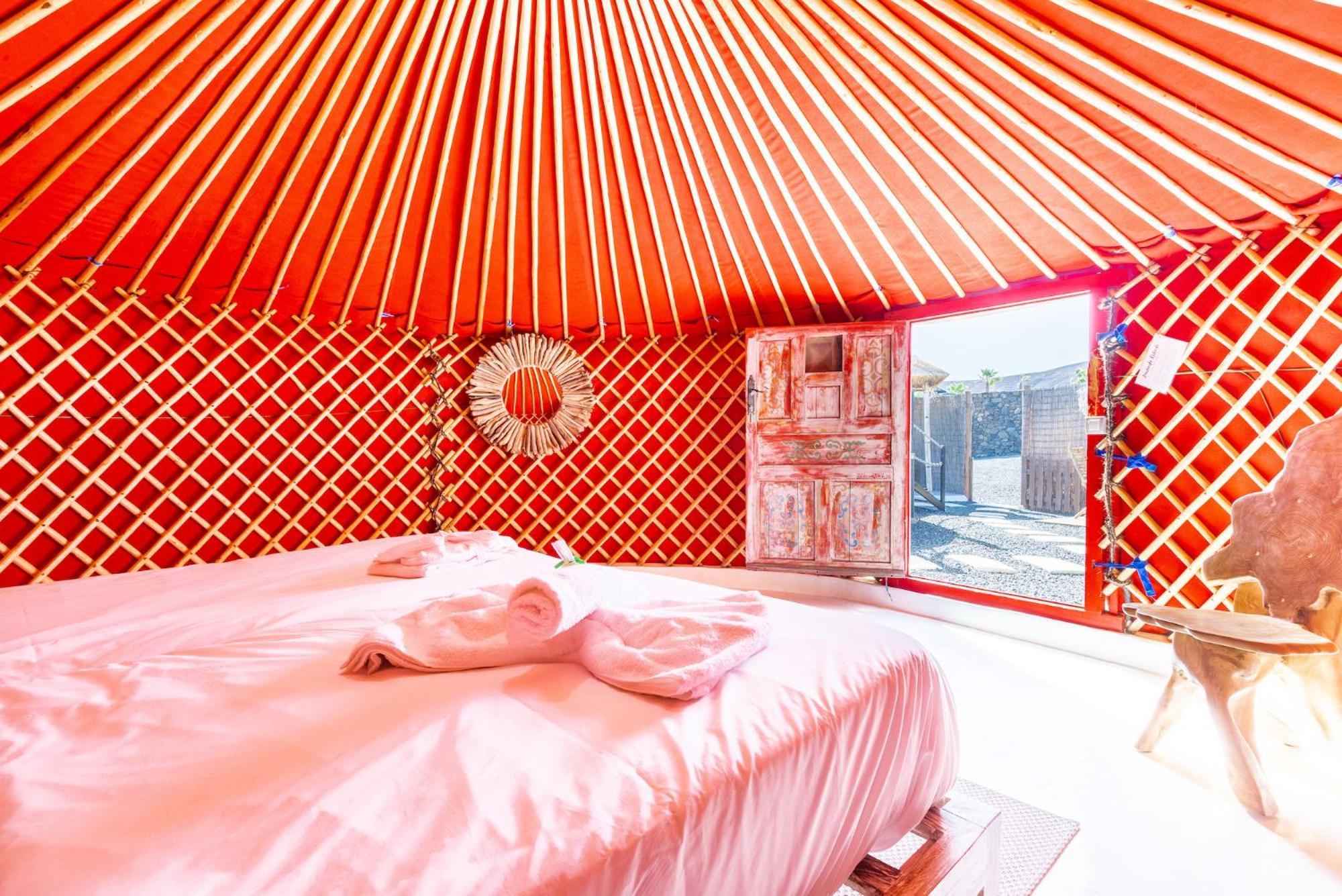 Finca De Arrieta Village - Yurts And Stone Cottages - Shared Pool - Walking Distance To Arrieta Beach - Eco Friendly Tabayesco Exteriör bild