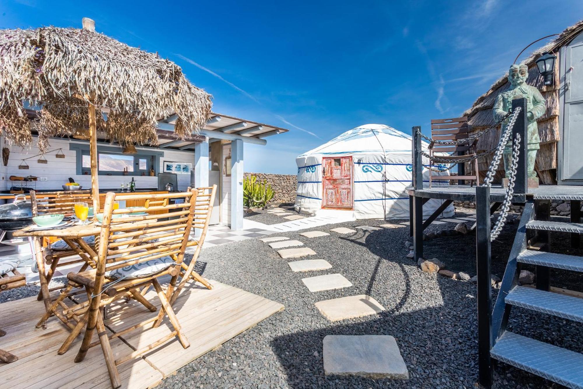 Finca De Arrieta Village - Yurts And Stone Cottages - Shared Pool - Walking Distance To Arrieta Beach - Eco Friendly Tabayesco Exteriör bild